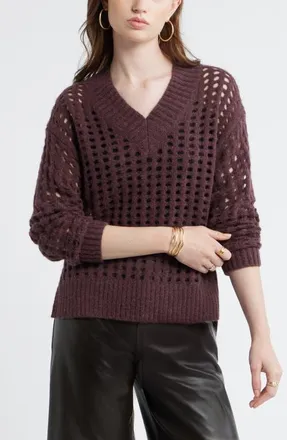 Treasure & Bond Mesh Stitch V-Neck Sweater in Burgundy Fudge at Nordstrom, Size Xx-Large