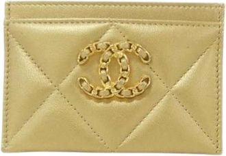 Chanel Pre-owned Wallets, female, Yellow, Size: ONE SIZE Pre-owned Card case
