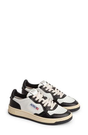 Autry Medalist Sneaker in Leat/Leat Black at Nordstrom, Size 6Us