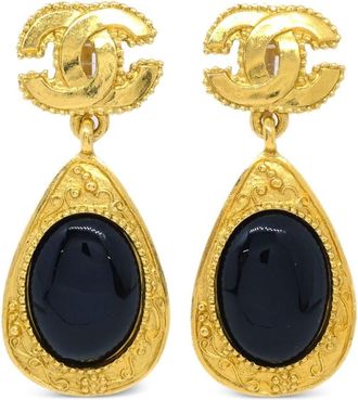 Chanel 1996 stone dangle clip-on earrings - women - Gold Plated - One Size