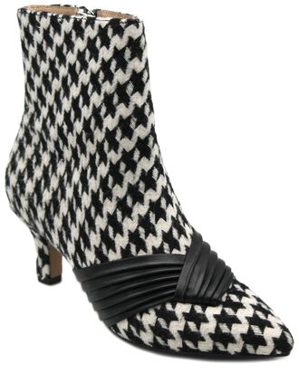 Adrienne Vittadini Pazzi Bootie