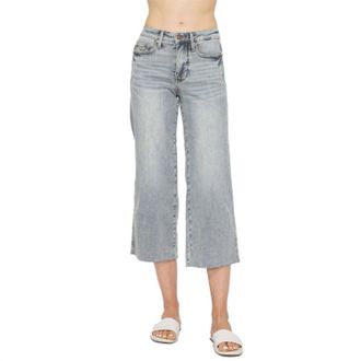 Judy Blue Midrise Tummy Control Raw Hem Wide Leg Crop Denim In Light Blue