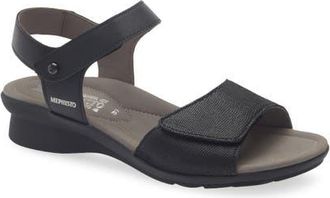 Mephisto Pattie Sandal in Black at Nordstrom, Size 10