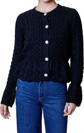 Design History Janine Sweater In Black