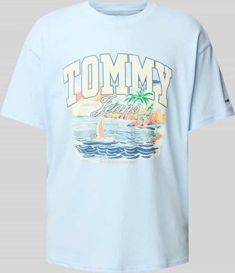 Tommy Jeans Relaxed Fit T-Shirt mit Motiv-Print in Hellblau, Größe XXL