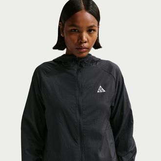 Nike Womens Nike ACG Repel Trail Running Jacket in Black | IO9748-010