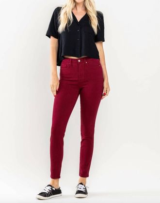 Judy Blue Tummy Control Skinny Jeans In Scarlet