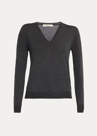 6397 Perfect V-Neck Wool Sweater