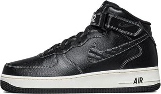 Nike Fitness, unisex, Zwart, 45 EU, Leer, Air Force 1 Mid LX Our Force 1