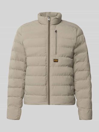 G-Star Regular Fit Steppjacke mit Logo-Patch Modell Foundation in Sand, Gr&ouml;&szlig;e XXL