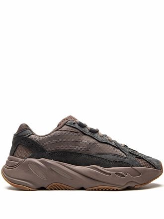 Yeezy by Kanye West YEEZY Boost 700 V2 Mauve sneakers - Brown
