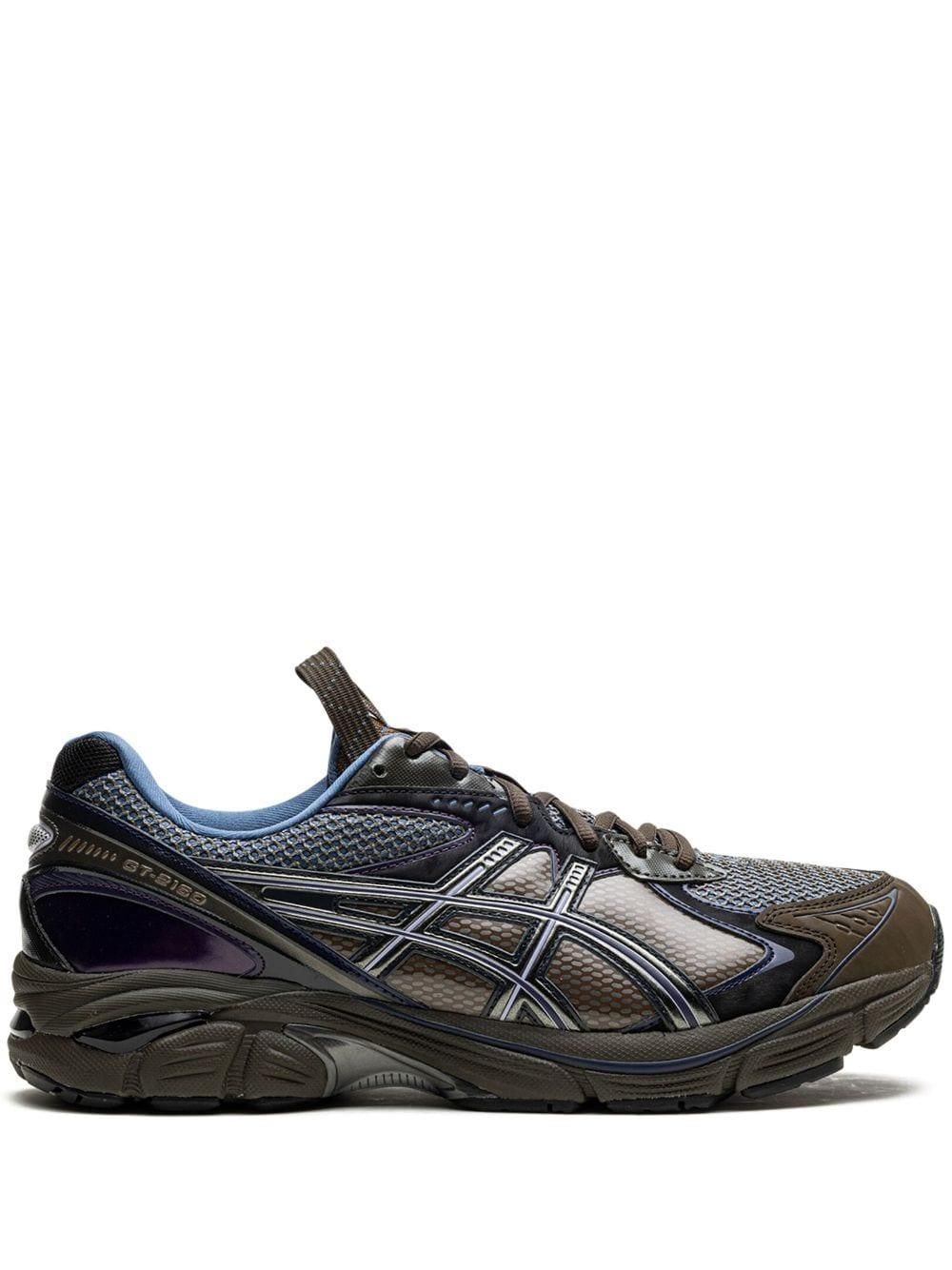 Saldi Scarpe Asics in Marrone Acquista fino a fino al 60 Styligh