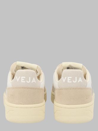 Veja V-82 Sneakers - White