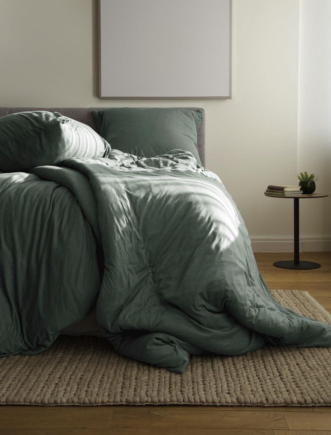 BIERBAUM Bettwäsche 4135, Jersey Melange Uni, Designed in Germany, grün 30, 155x220 und 80x80 cm, Komfortgröße ab 45,99 €