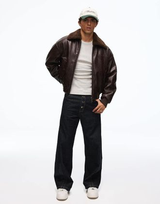 Bershka giacca bomber effetto pelle con colletto marrone