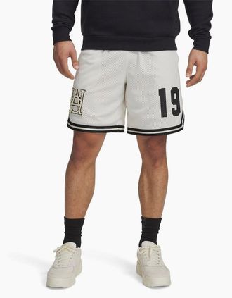 Under Armour Mens Hoops Basketball Bermuda Shorts - Brown - Size: 35/34/32