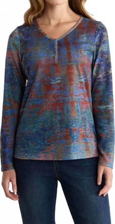 FDJ Long-Sleeve Notch Neck Top In Autumn Reflection