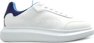Alexander McQueen Sneakers oversize con logo goffrato - Bianco