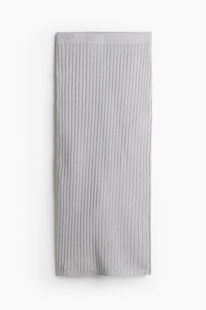 H&M Jupe aus schimmerndem Rippstrick - Silberfarben