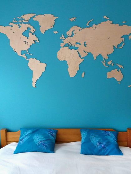 Viaggiare senza muoverti dal divano? Le decorazioni per la casa da veri travel addicted