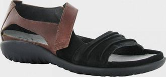 Naot Womens Papaki Sandal In Black Velvet/cinnamon