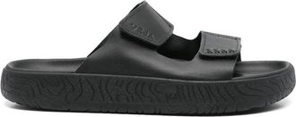 Veja Embossed-logo Slides