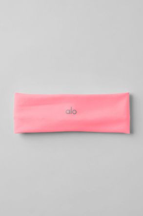 Alo | Airlift Headband in Neon Bubblegum Pink