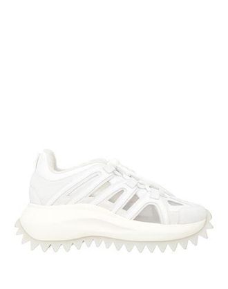 Vic Mati&eacute; Sneakers