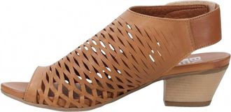 Bueno Womens Lacey Sandal In Brown