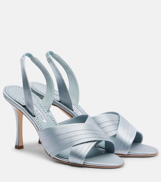 Manolo Blahnik Sandalias Viera 90 de sat&eacute;n
