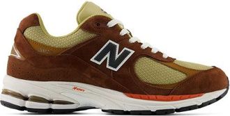 New Balance Unisexo 2002R en Marr&oacute;n, Gamuza/Malla, Talla 47.5