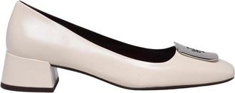 Tory Burch Decollet&egrave; - Dames - Pumps - Beige - 40 EU - Leer - Schoenen