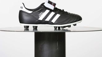 adidas Mens Copa Mundial Football Boots in Black-White Leather - Size UK 7