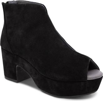 Chocolat Blu Womens Gabe Bootie In Black Suede