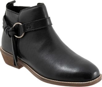 Softwalk Reade Bootie in Black at Nordstrom, Size 7.5