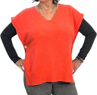 Made in Italy Sleeveless Throw Over Sweater Top In Coral