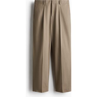 H&M Regular Fit Suit Trousers in Khaki Green at Nordstrom, Size 36