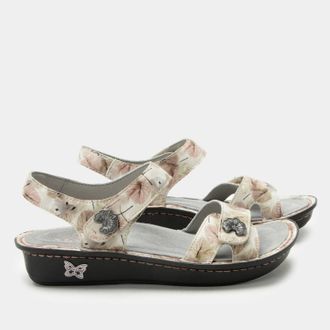 Alegria Womens Vienna Sandal In Soft As I Leaf You