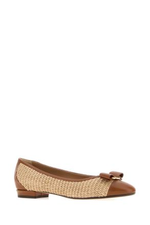 Ferragamo Womens Varina 2.0 Ballet Flat Beige Raffia