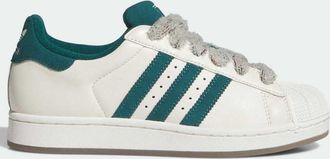adidas Originals Superstar II sneakers in bianco sporco e verde