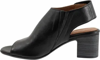 Bueno Womens Rachel Block Heel In Black