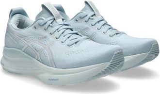 Asics GEL-KAYANO 32 Running Shoe in Sky/Pure Silver at Nordstrom, Size 11.5