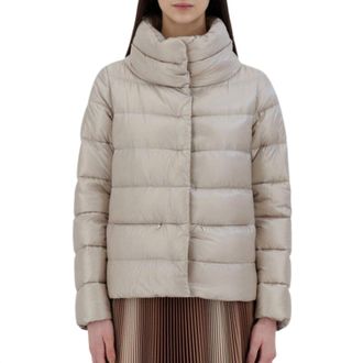 Herno Ultralight Nylon Cape Jacket In Chantilly