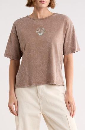 Vinyl Icons Mallorca Shells T-Shirt in Brown at Nordstrom Rack, Size X-Small