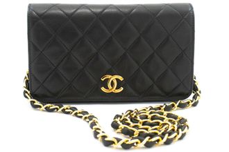 Chanel Vintage Full Flap Quilted Lambskin Black Leather Handbag (Pre-Owned)