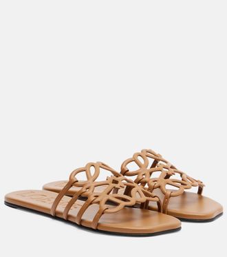 Loewe Paulas Ibiza Petal Anagram leather slides