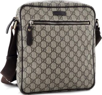Gucci Front Zip Messenger GG Coated Canvas Medium crossbody bag - Bruin