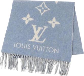 Louis Vuitton Pre-owned Scarves, male, Blue, Size: ONE SIZE Pre-owned Stole