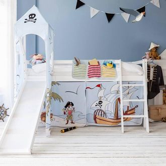 N&ouml;a & Nani Moro Cabin Bed Midsleeper with Slide & Pirate Pete Package in White | Size: Single