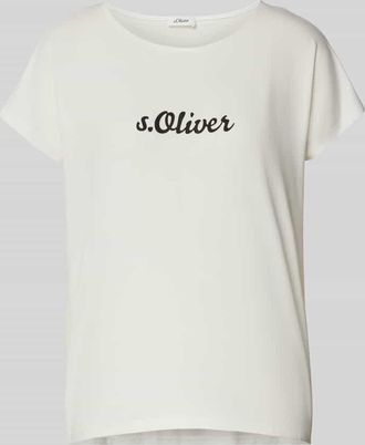 s.Oliver Red Label Loose Fit T-Shirt mit &uuml;berschnittenen Schultern in Weiss, Gr&ouml;&szlig;e 38